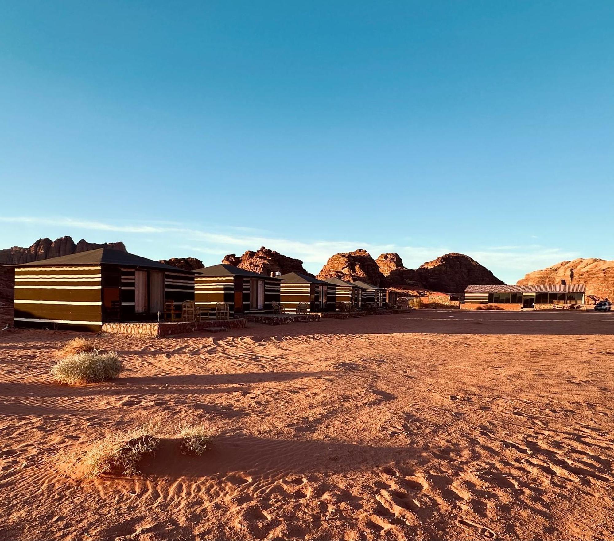 Salameh'S Bedouin Camp Hotel Rum vádi Kültér fotó